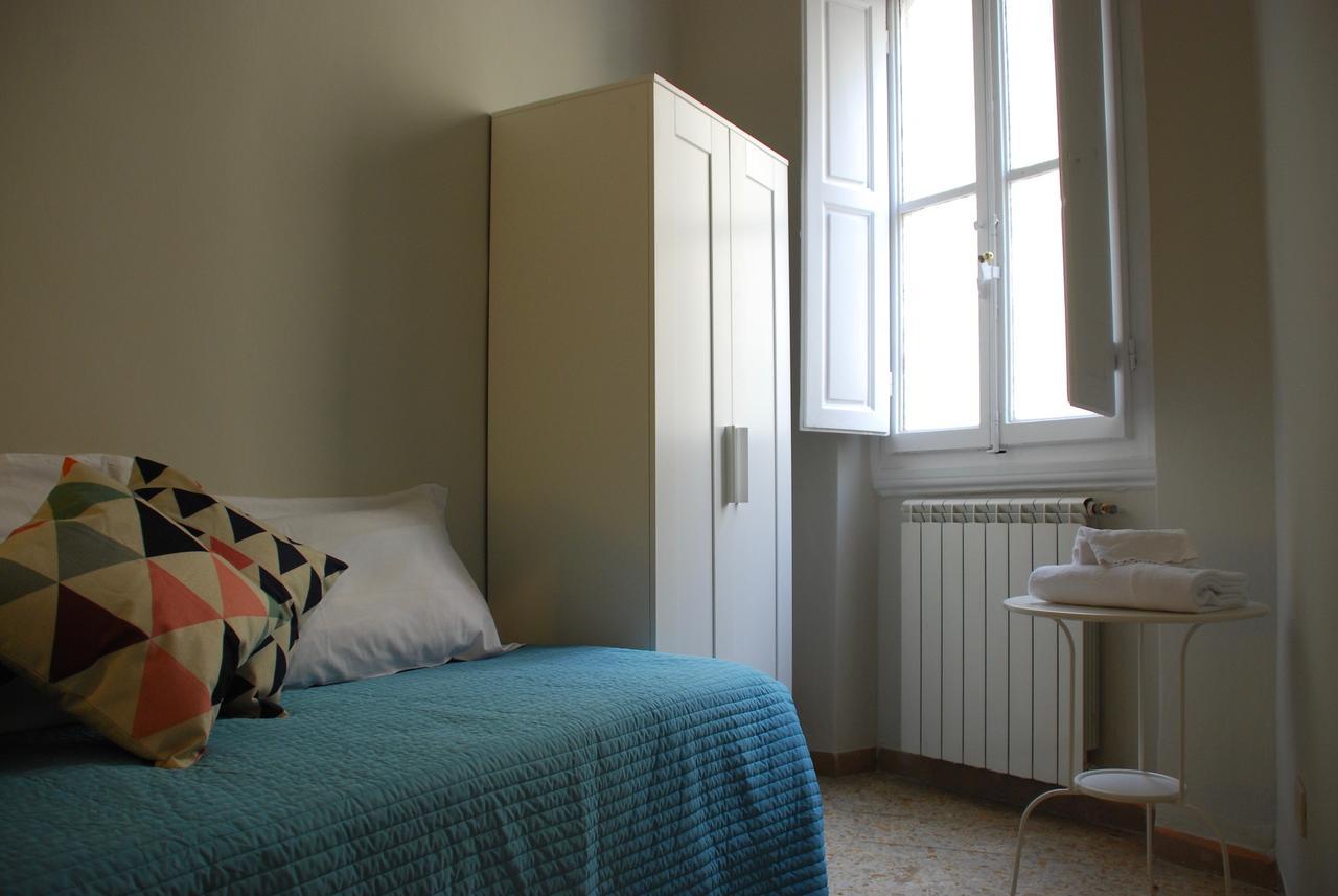 פירנצה Istay - Appartamento Helios - Via Del Sole מראה חיצוני תמונה